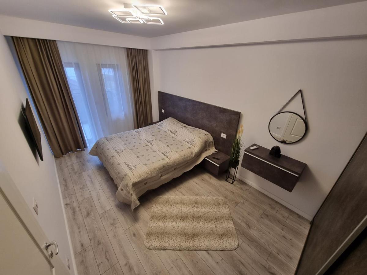 Apartament Mihai Cassas Residence Craiova Bagian luar foto