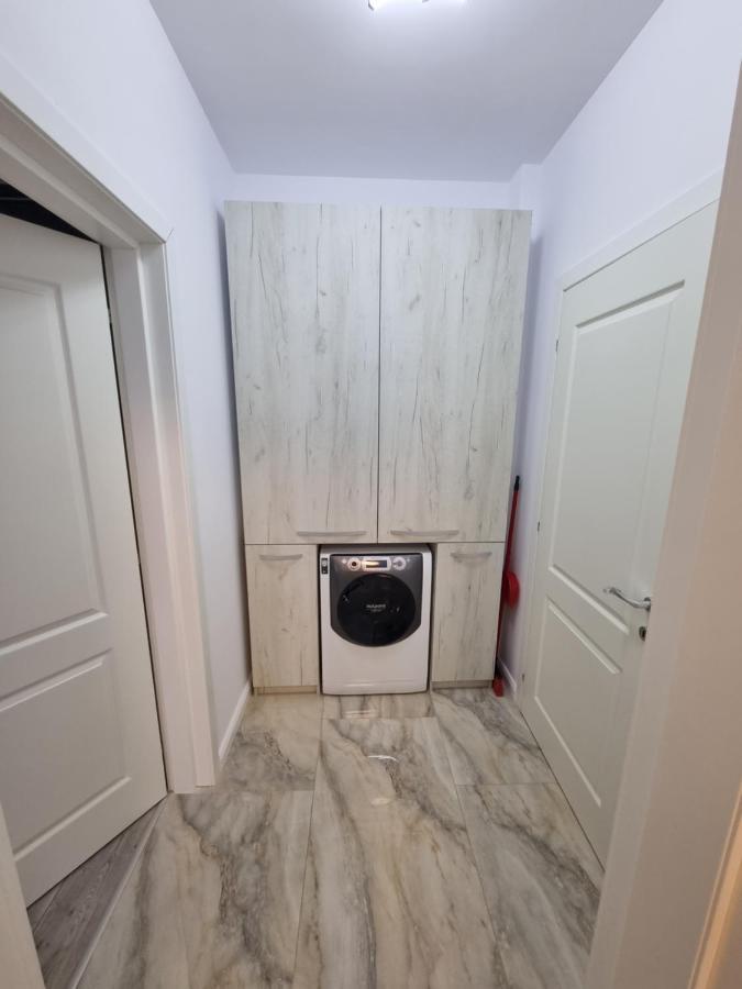 Apartament Mihai Cassas Residence Craiova Bagian luar foto